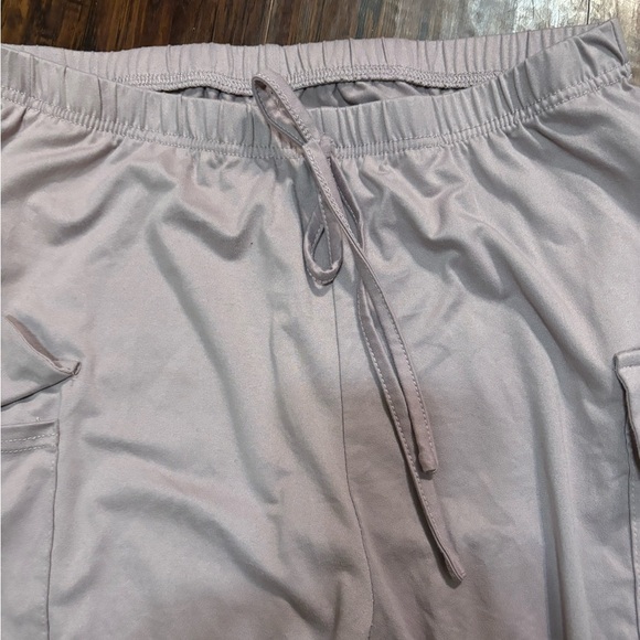 LllZICH LIGHT PURPLE LOUNGE CROP TOP & PANTS SET - Picture 7 of 13